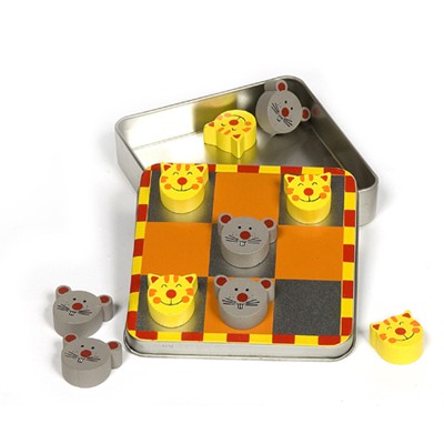 Cat and Mouse Magnetic Noughts and Crosses