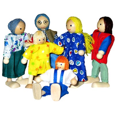 Family of 6 Wooden dolls